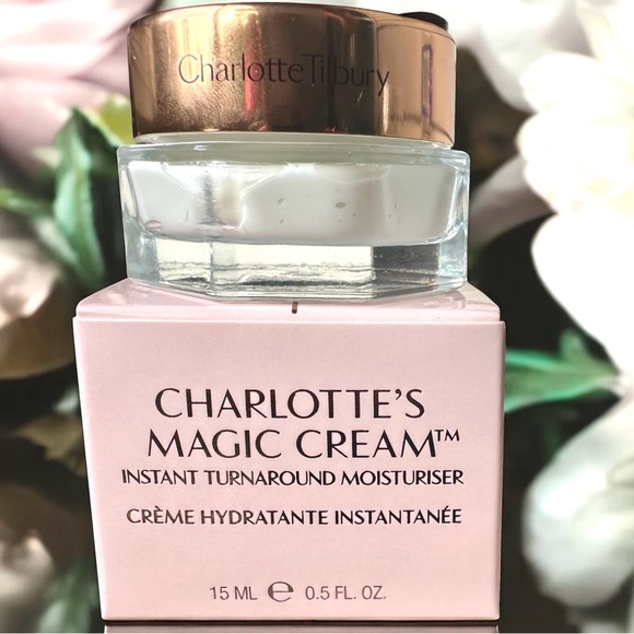 New Charlotte Tilbury Magic Cream Instant Turnaround Moisturizer 0.5 FL OZ/ 15ml - Picture 1 of 6